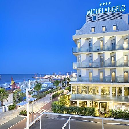 Hotel Michelangelo Riccione Exterior foto