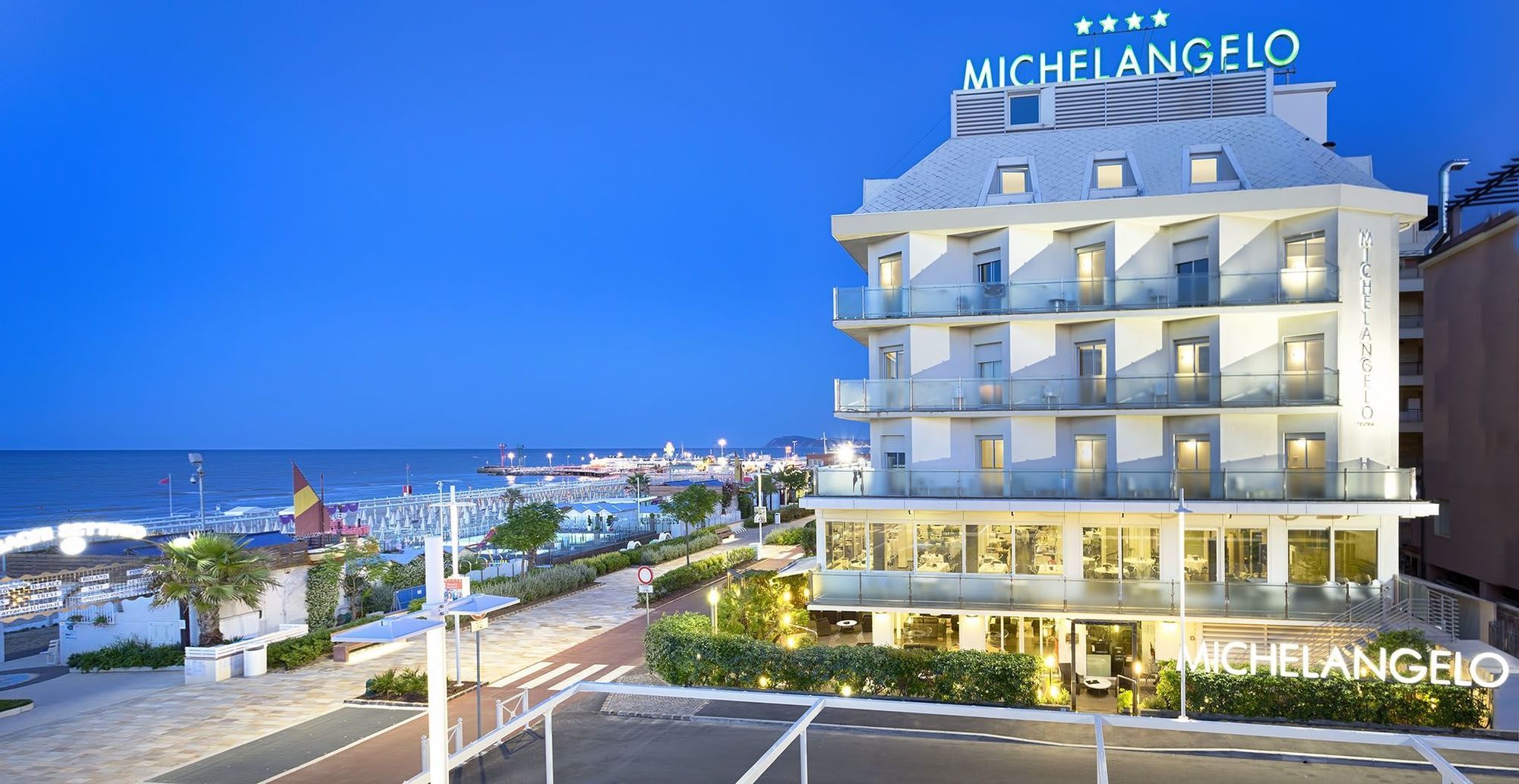 Hotel Michelangelo Riccione Exterior foto